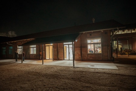 Klekljane čipke Rezke Kordež in Sekcije Lipa Ravne pri Društvu klekljaric Koroške  odprtje občasne razstave (29)